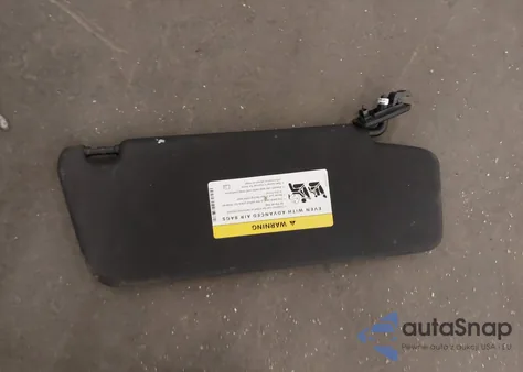 2009 Mercedes-Benz C 300 Luxury/Sport z USA, uszkodzony, nr VIN WDDGF54X99R064179